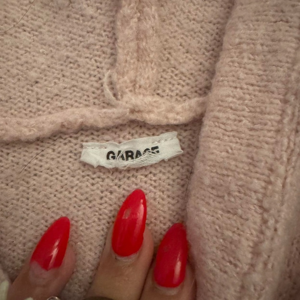 Zara Women's Soft Pink Sweater